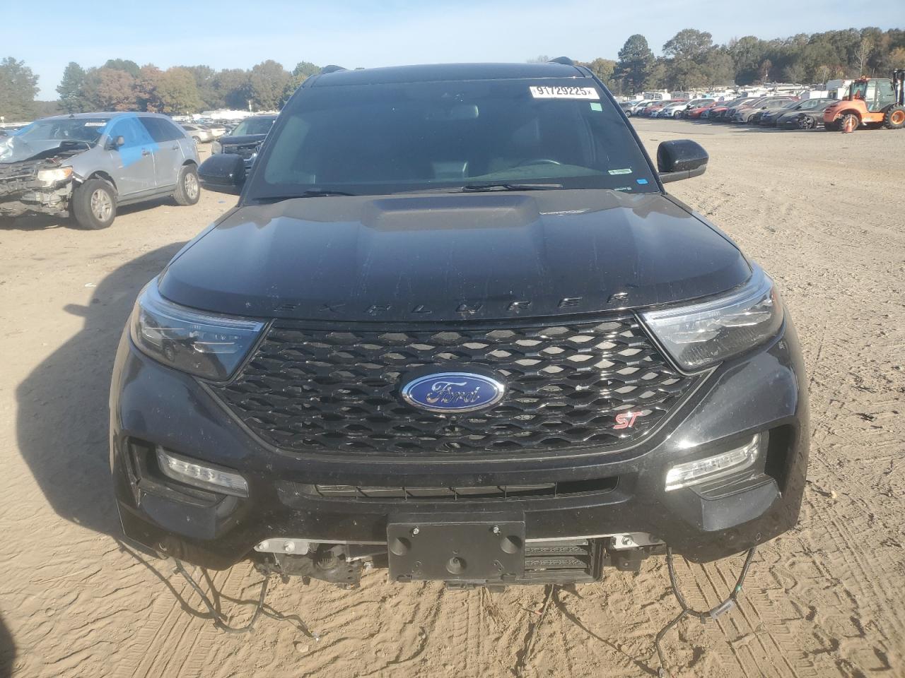 Ford Explorer St Image 8