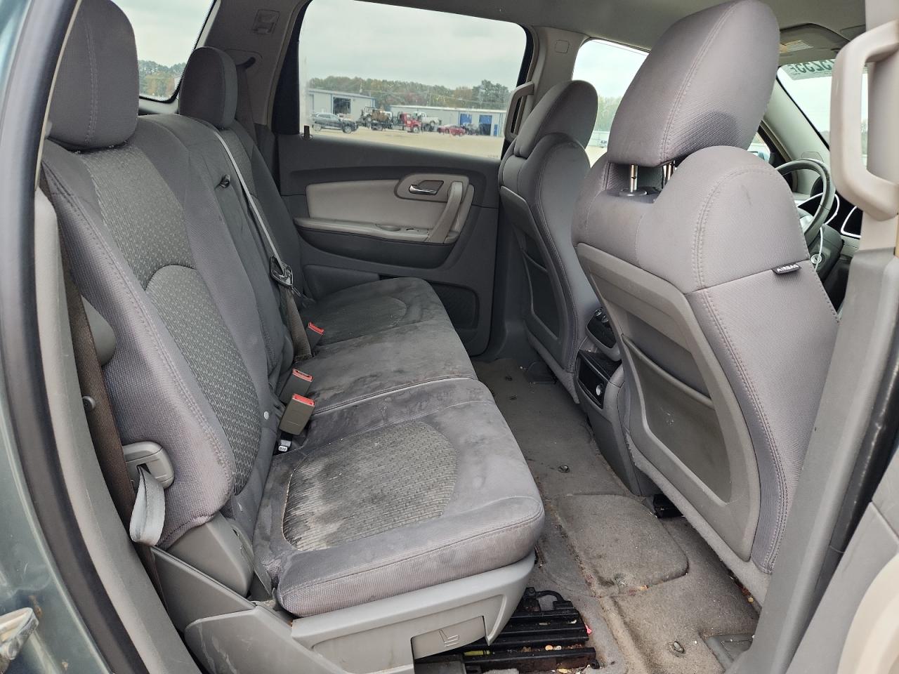 Chevrolet Traverse Lt Image 3