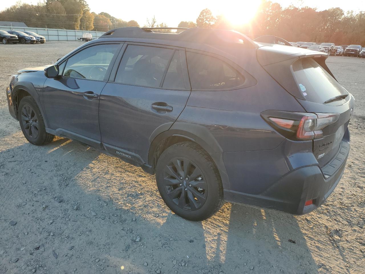 Subaru Outback Onyx Edition Image 3