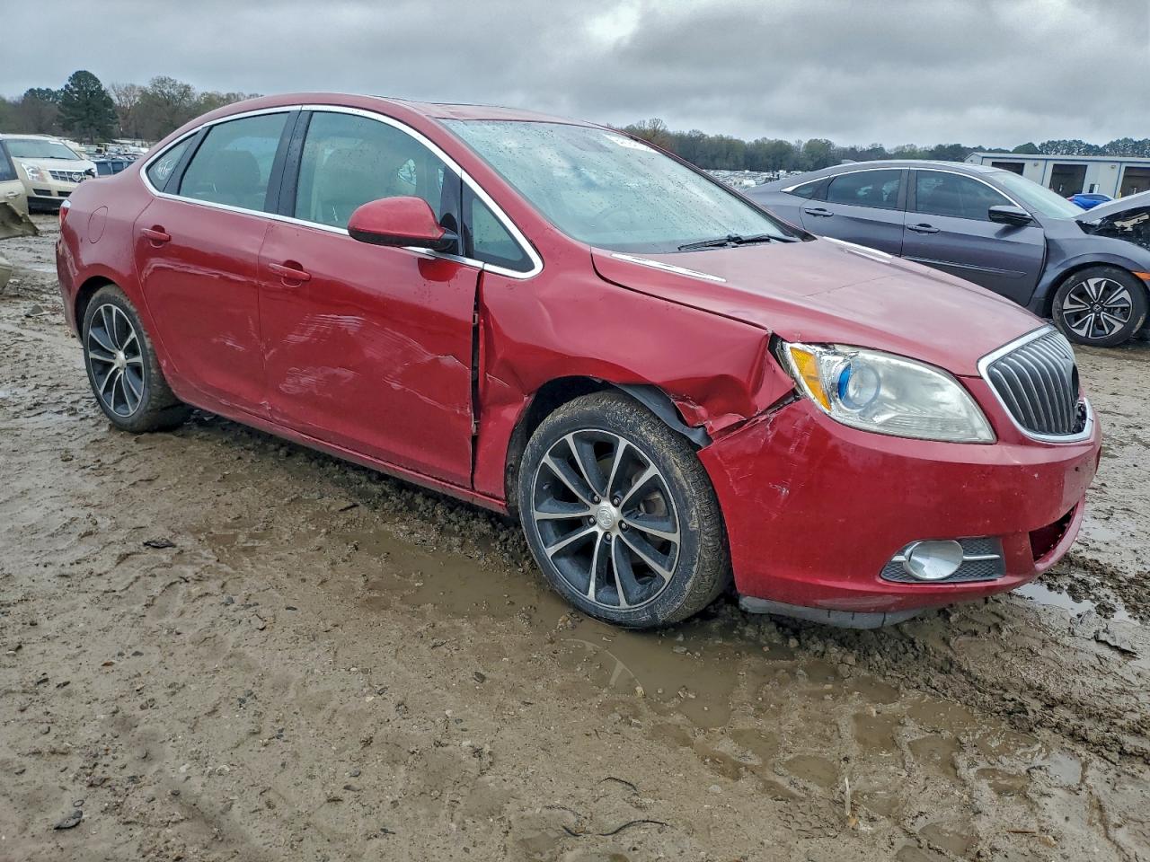 Buick Verano Sport Touring Image 8