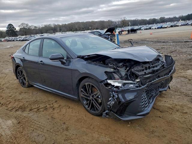 Toyota Camry Xse Image 10