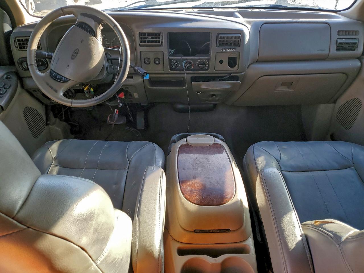 Ford Excursion Limited Image 11