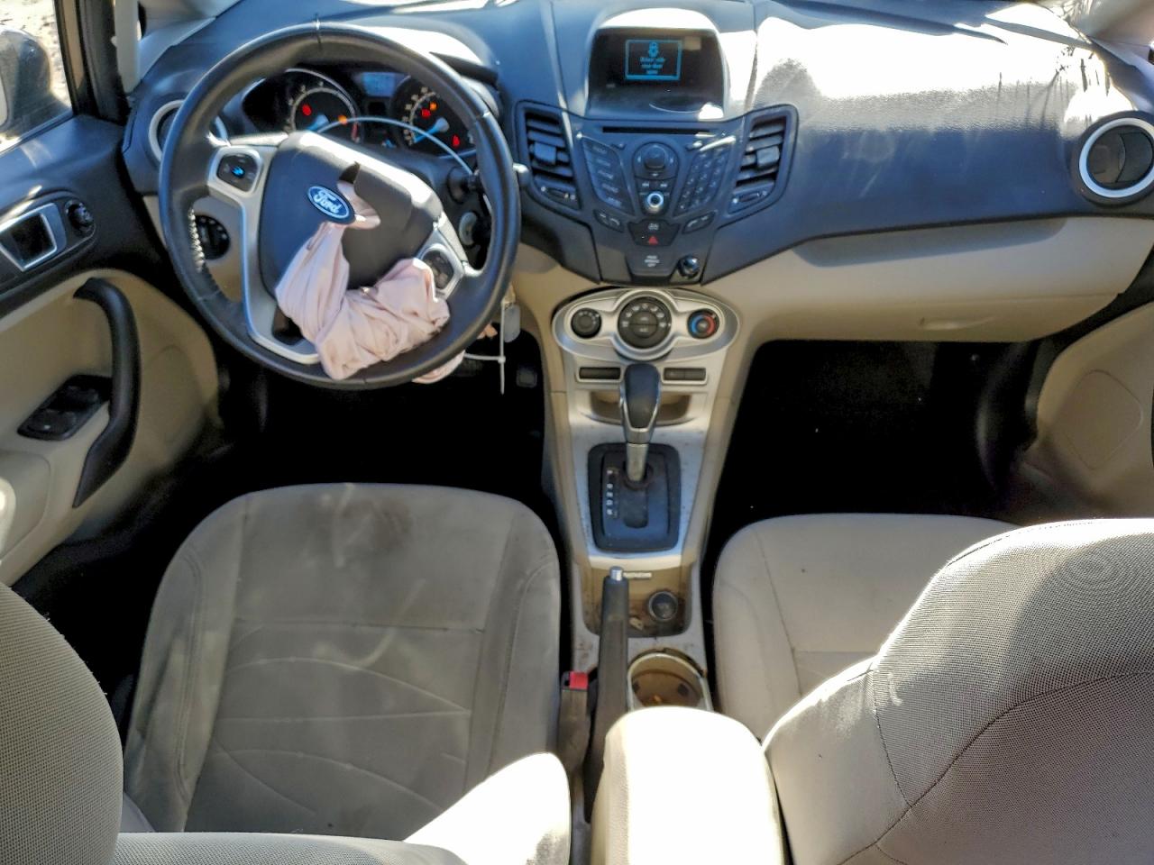 Ford Fiesta Se Image 9