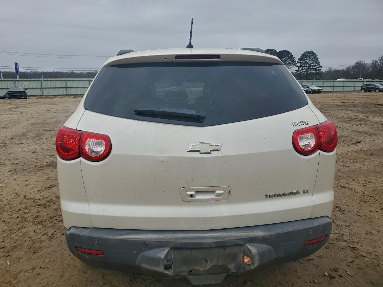 Chevrolet Traverse Lt Image 7