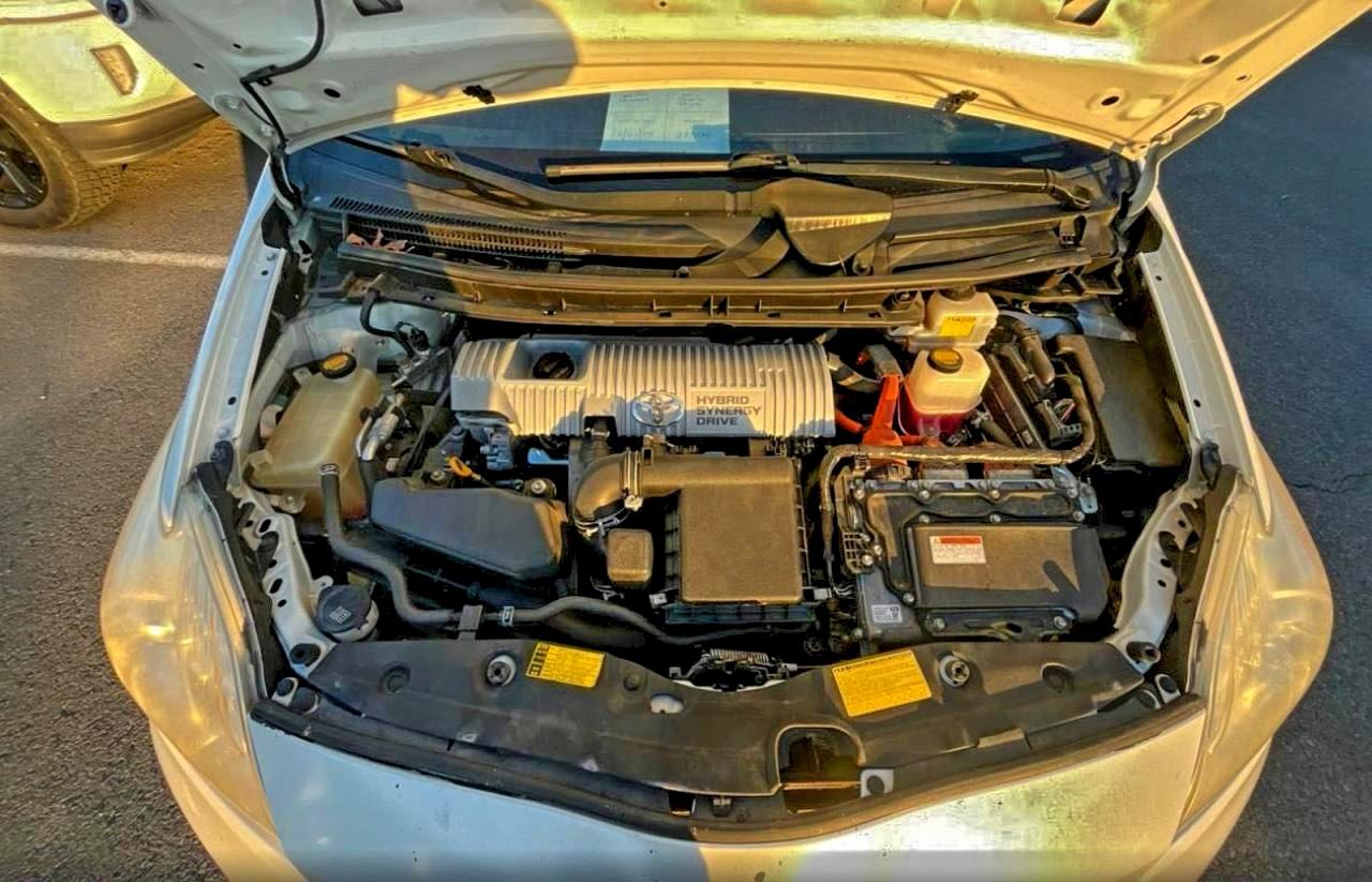 Toyota Prius Image 6