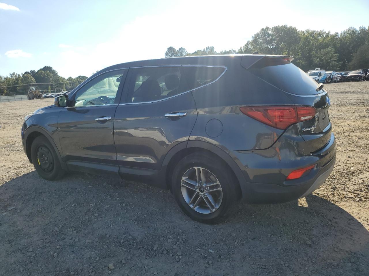 Hyundai SANTA FE Image 3