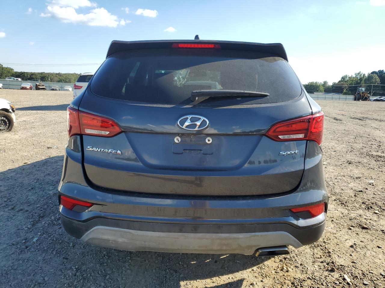 Hyundai SANTA FE Image 5