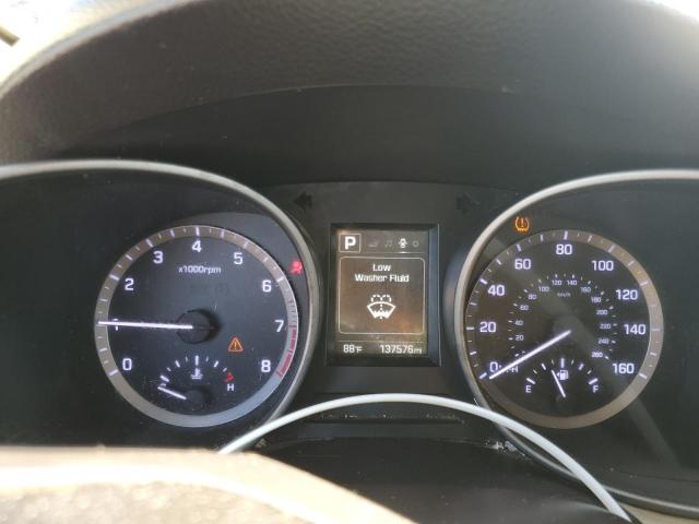 Hyundai SANTA FE Image 9