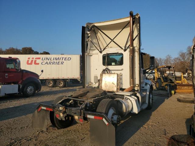 Peterbilt 579 Image 9