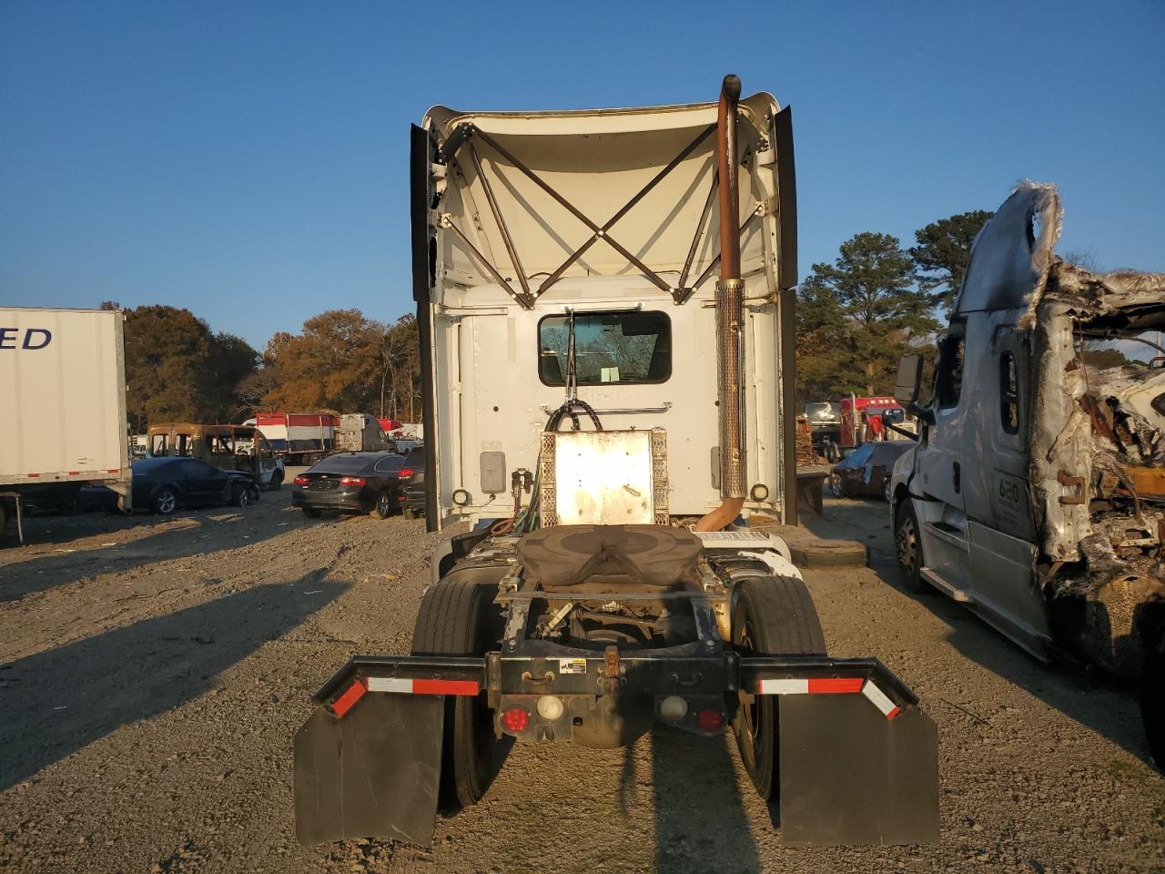 Peterbilt 579 Image 4