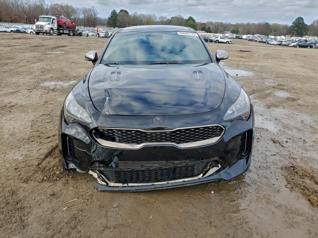 Kia Stinger Gt2 Image 2