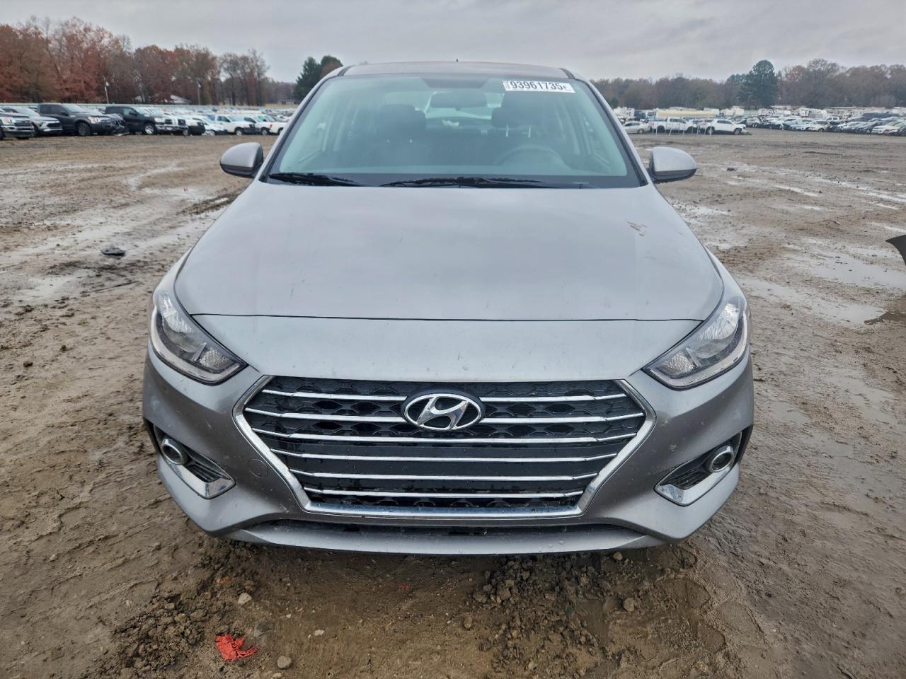 Hyundai ACCENT Se Image 6