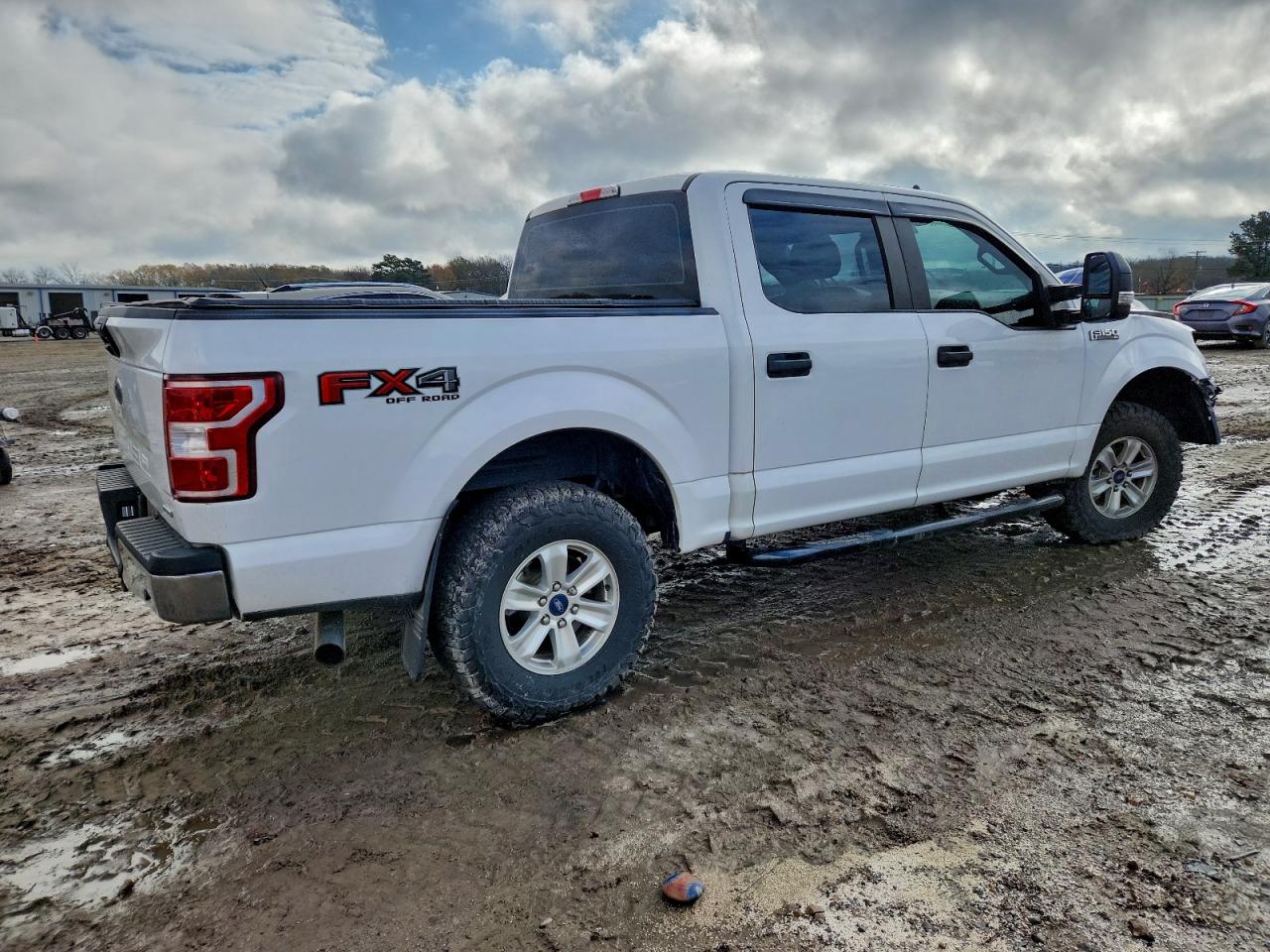 Ford F-150 Supercrew Image 7