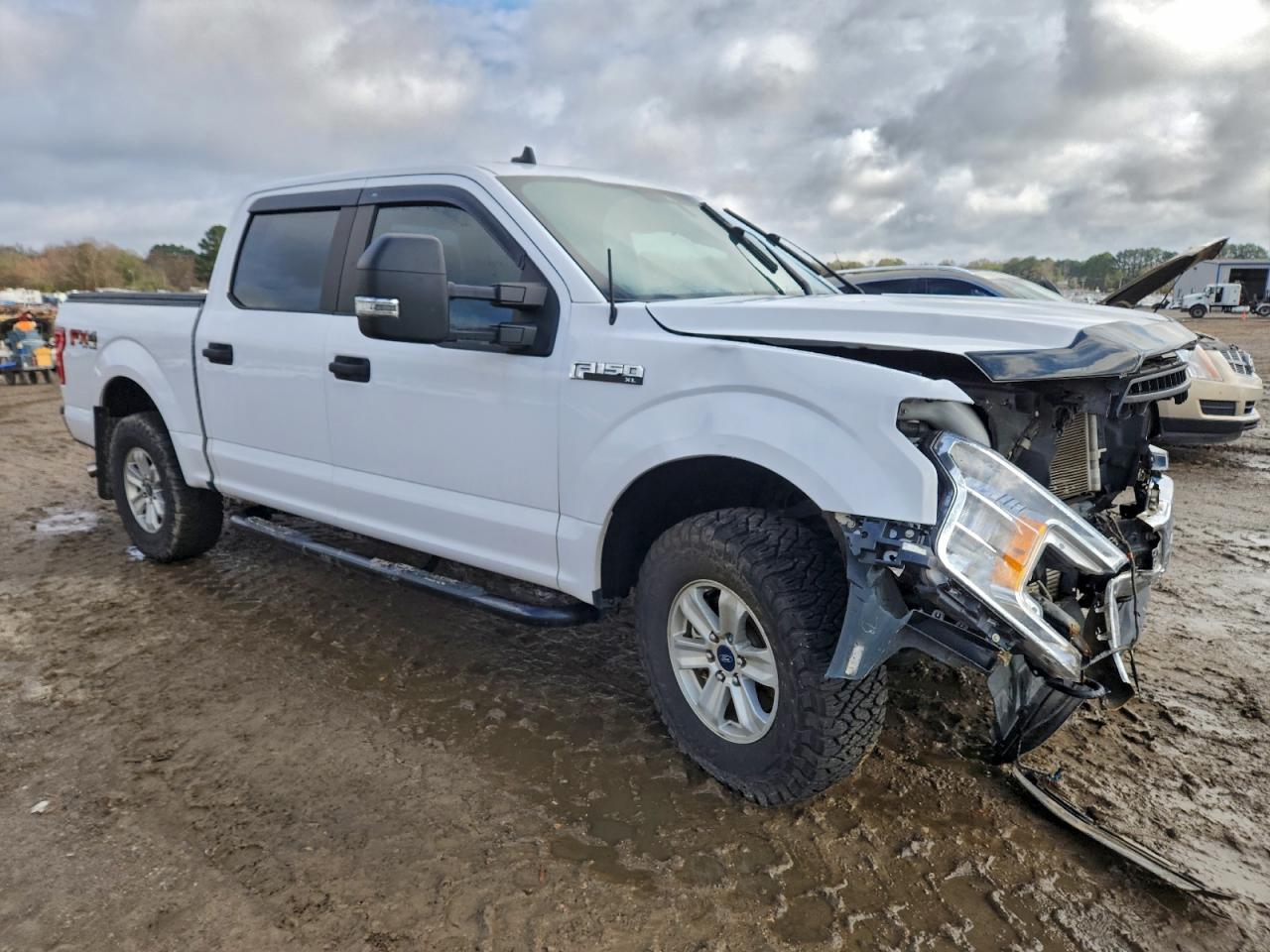 Ford F-150 Supercrew Image 2