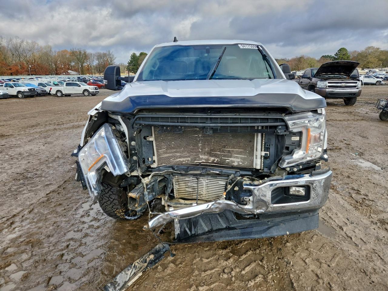 Ford F-150 Supercrew Image 6