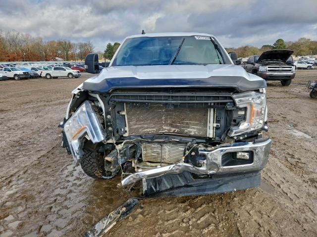 Ford F-150 Supercrew Image 6