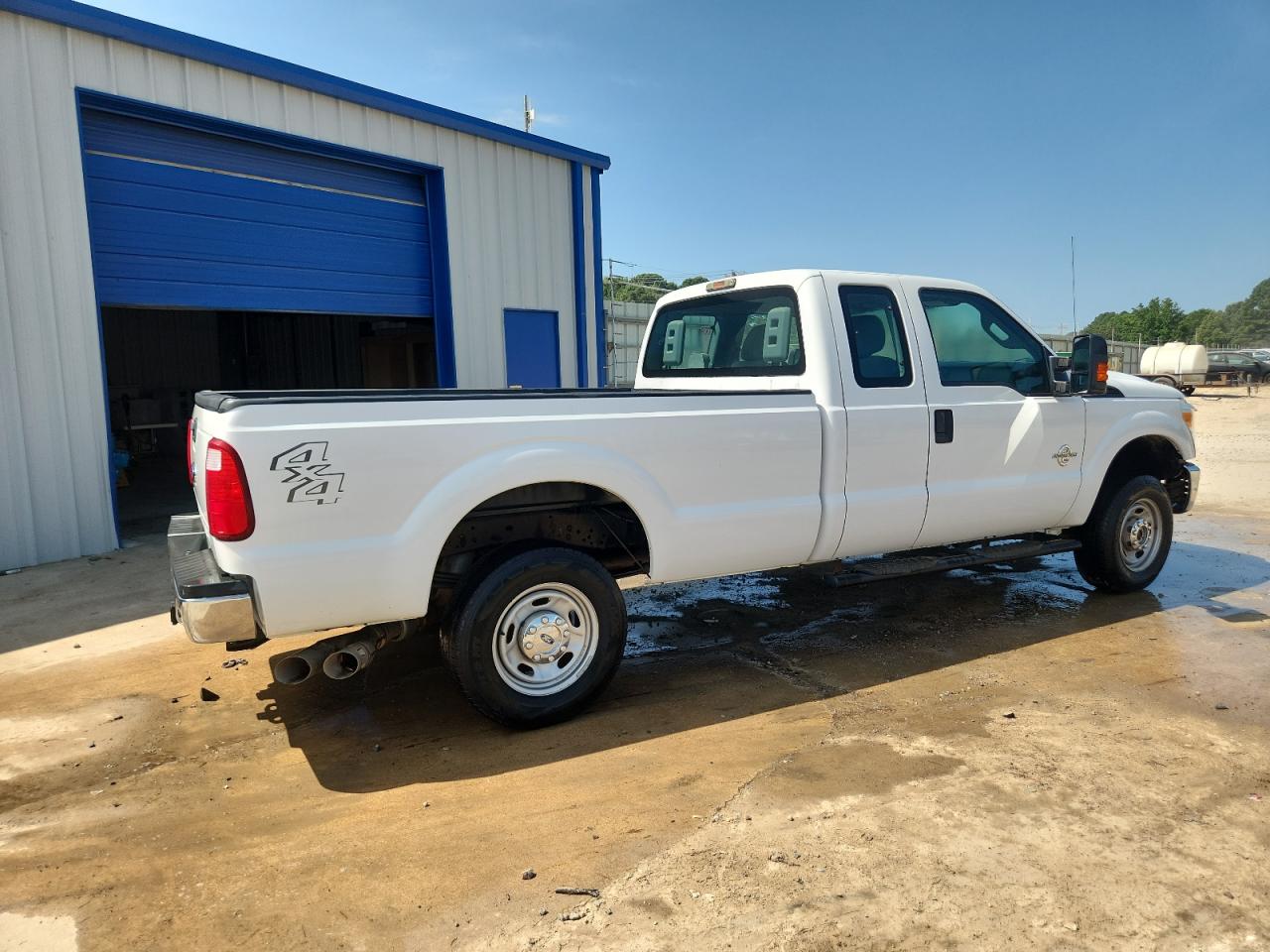 Ford F-250 Super Duty Image 3
