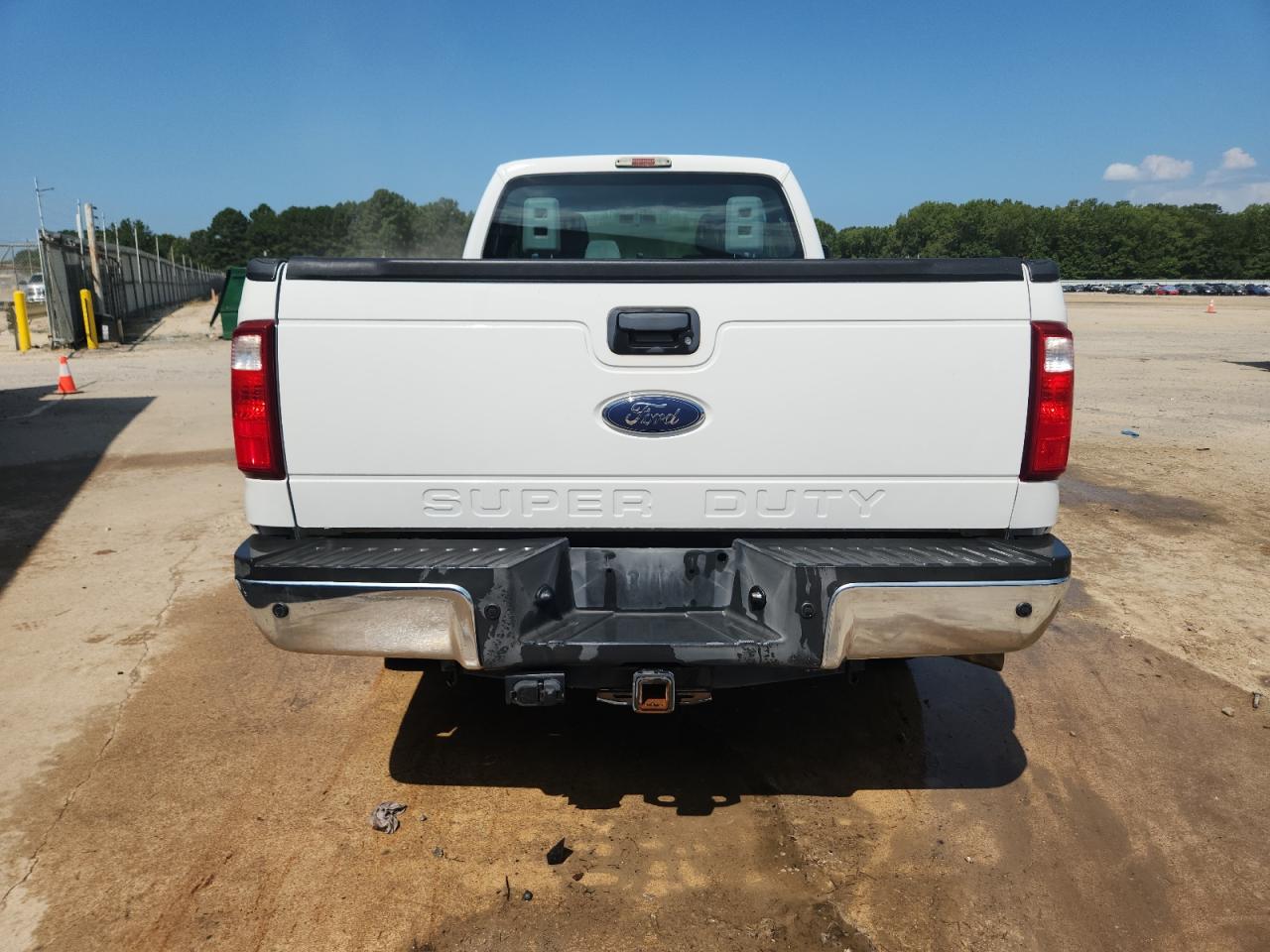 Ford F-250 Super Duty Image 6
