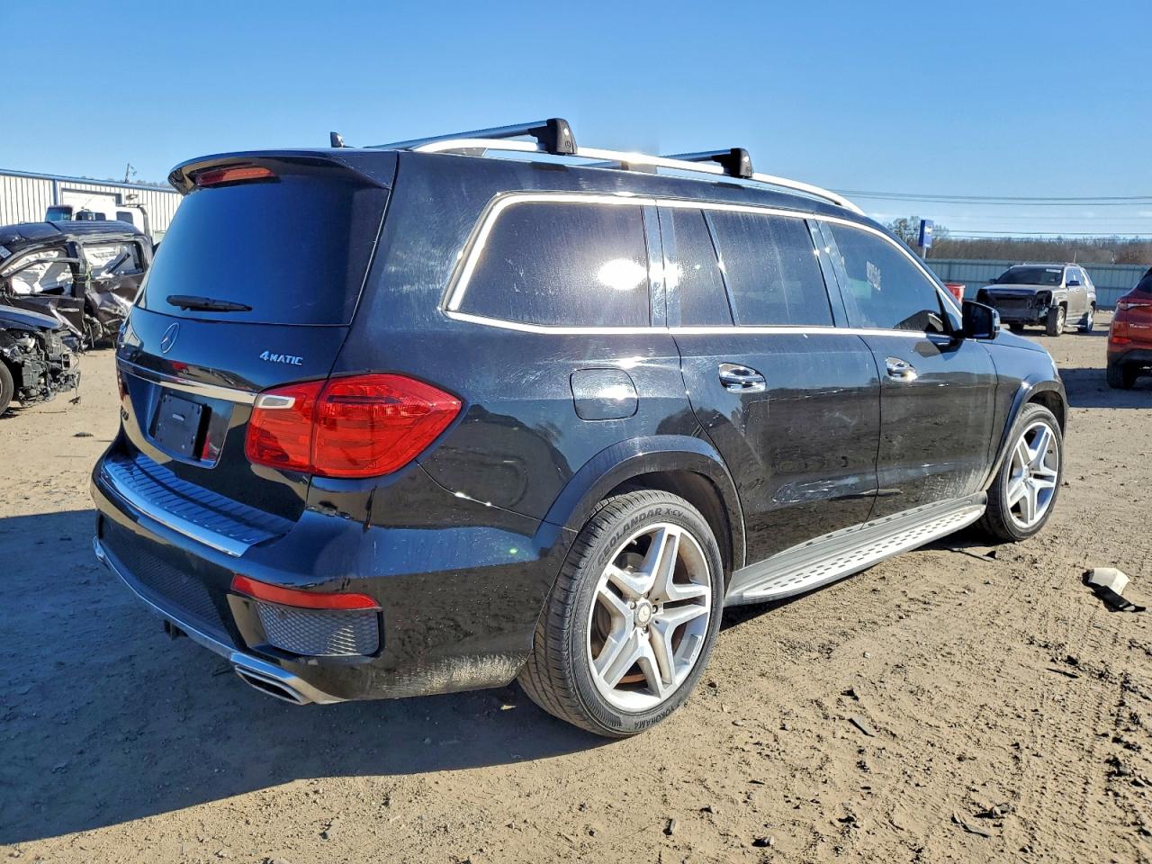 Mercedes-Benz G-Class 550 4matic Image 12