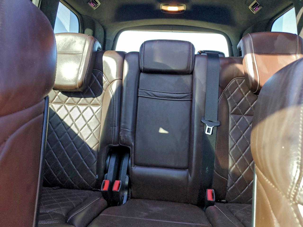 Mercedes-Benz G-Class 550 4matic Image 11