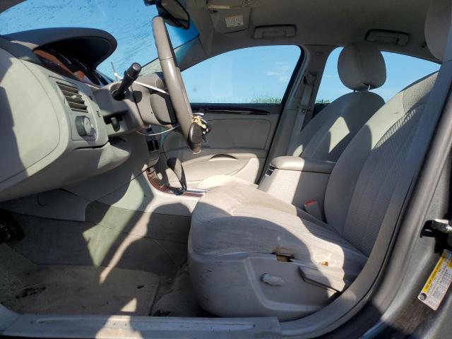 Buick Lucerne Cx Image 2