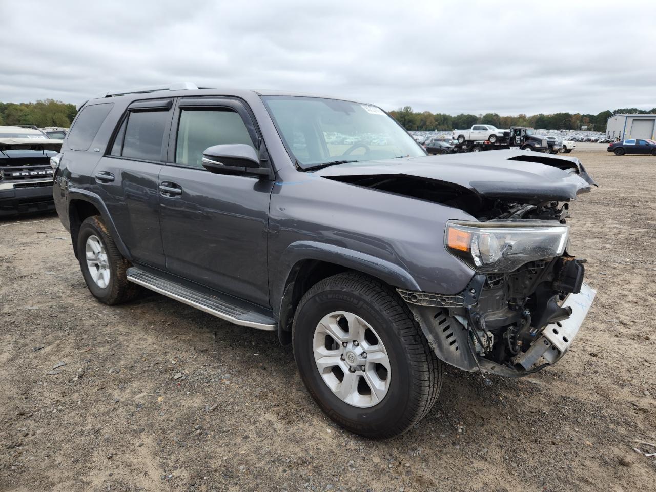 Toyota 4Runner Sr5 Image 4