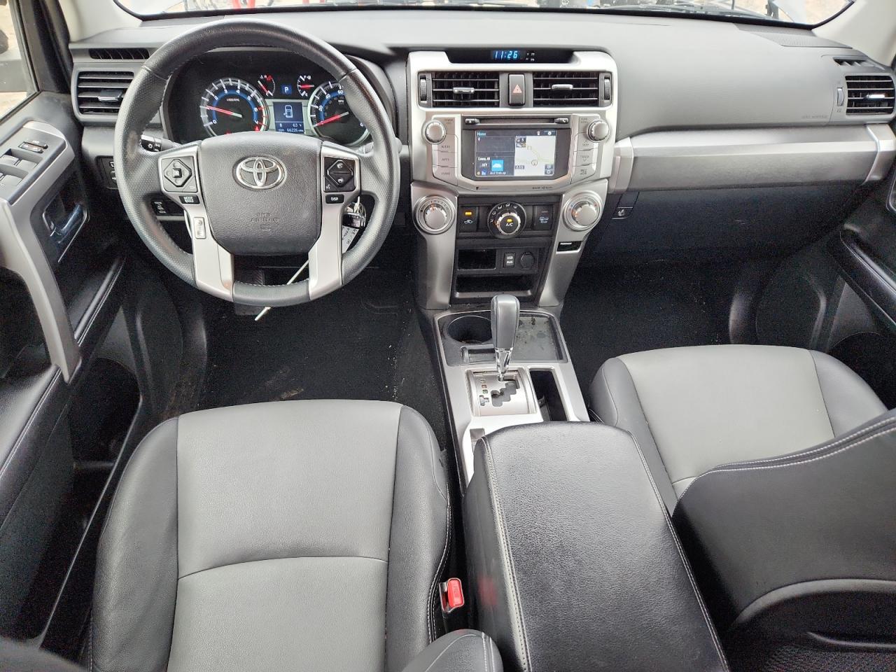 Toyota 4Runner Sr5 Image 11