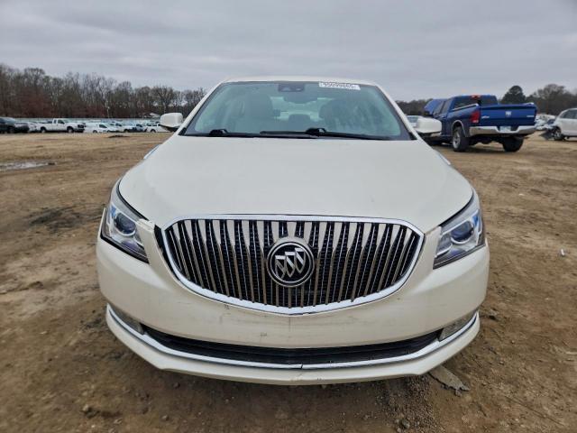 Buick LaCrosse Image 6