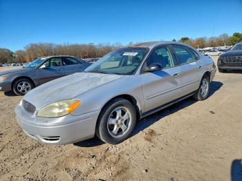  Salvage Ford Taurus