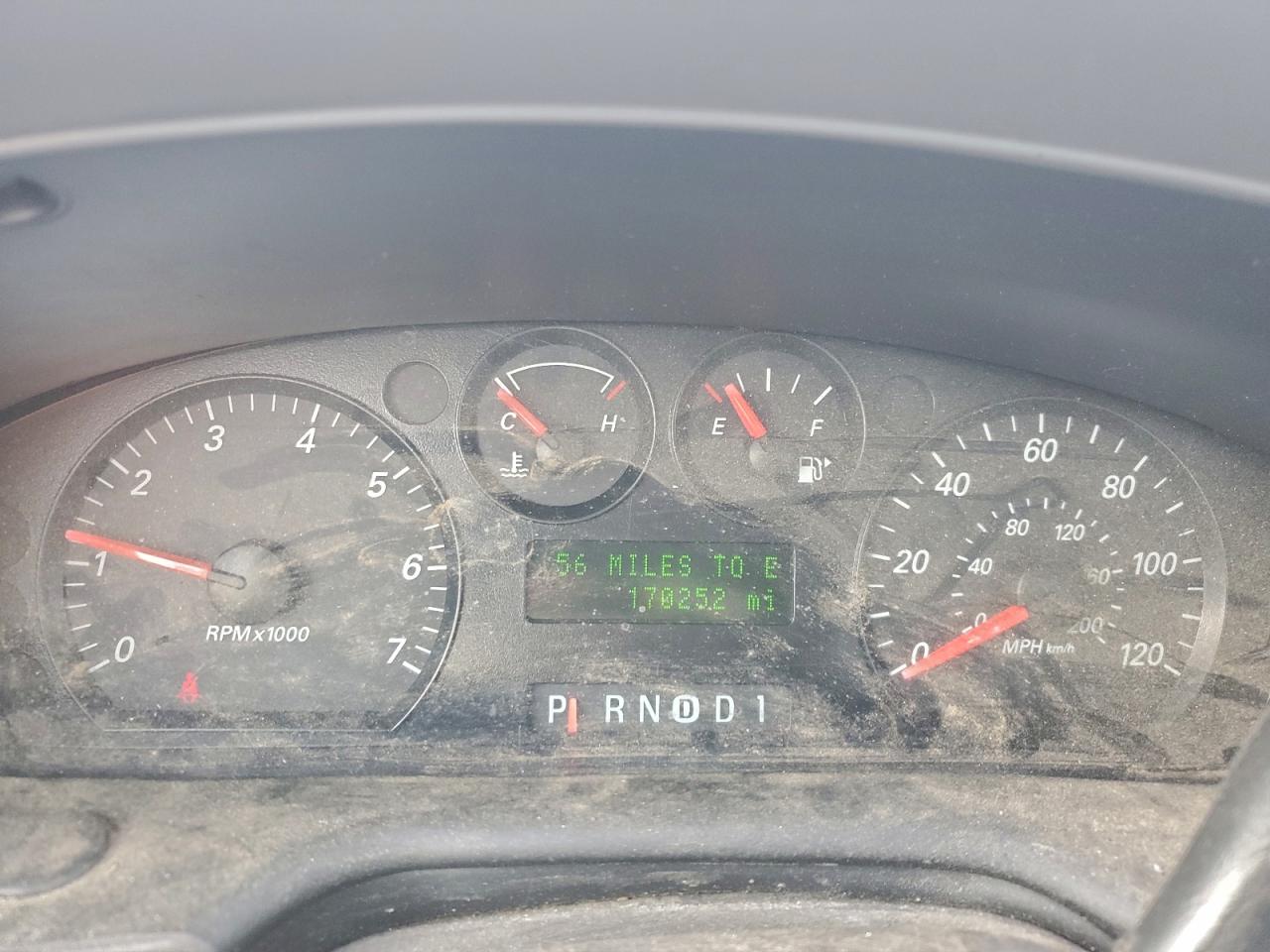 Ford Taurus Se Image 6