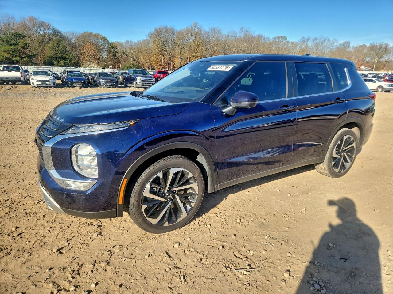 Mitsubishi Outlander Se Image 1