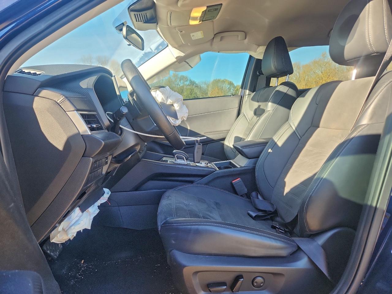 Mitsubishi Outlander Se Image 6