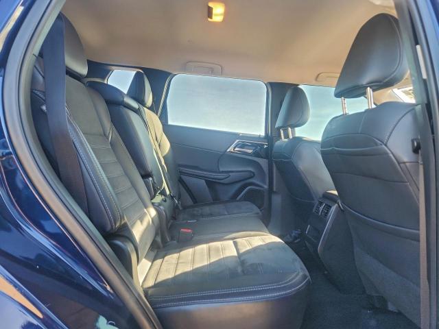 Mitsubishi Outlander Se Image 11