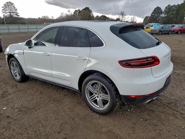 Porsche Macan S Image 5