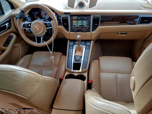 Porsche Macan S Image 6