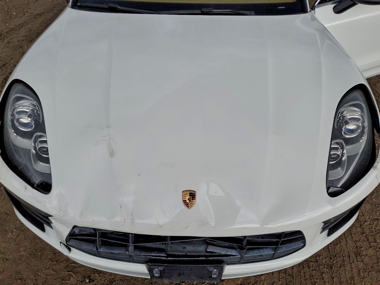 Porsche Macan S Image 9