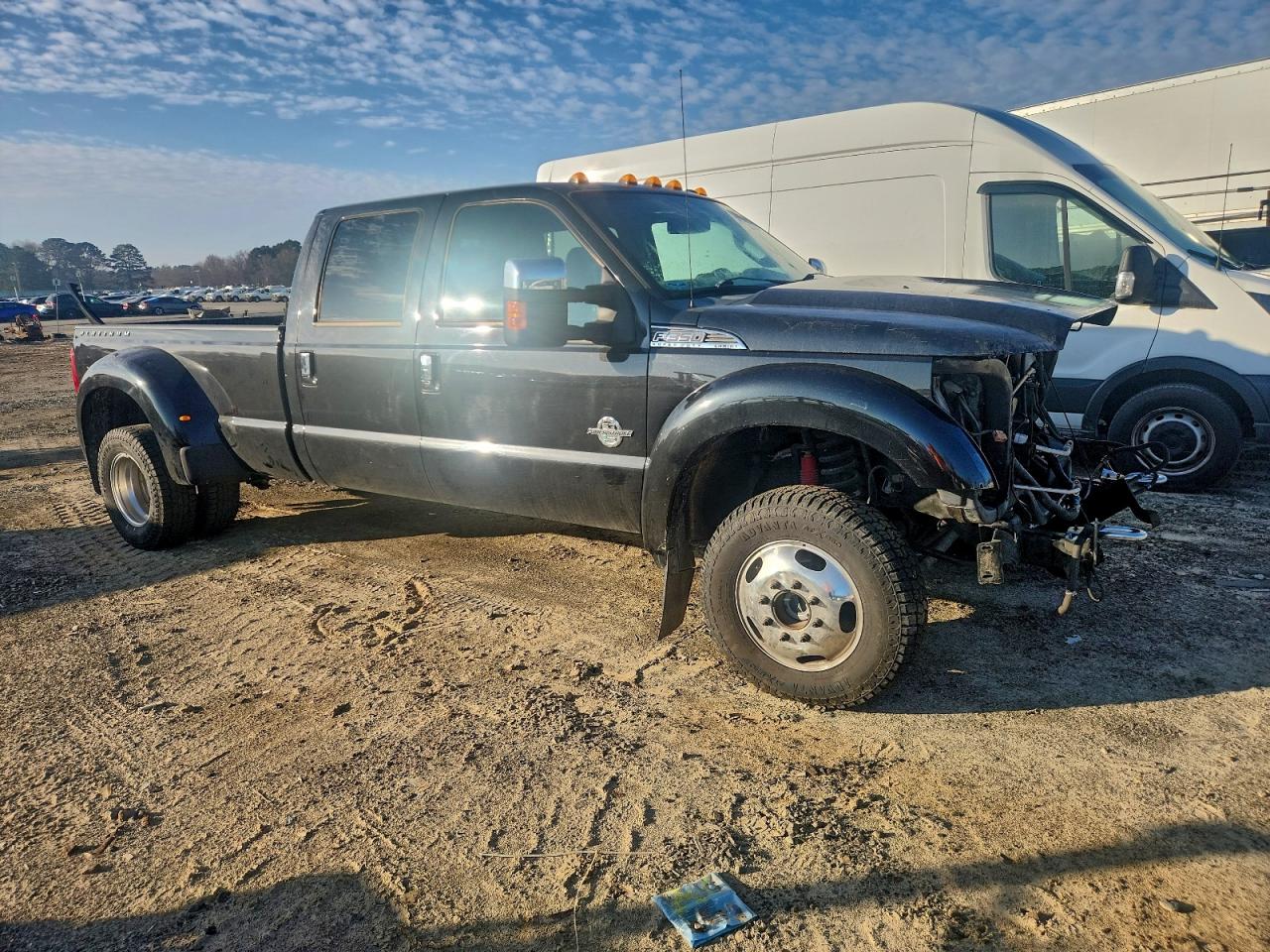 Ford F-350 Super Duty Image 12