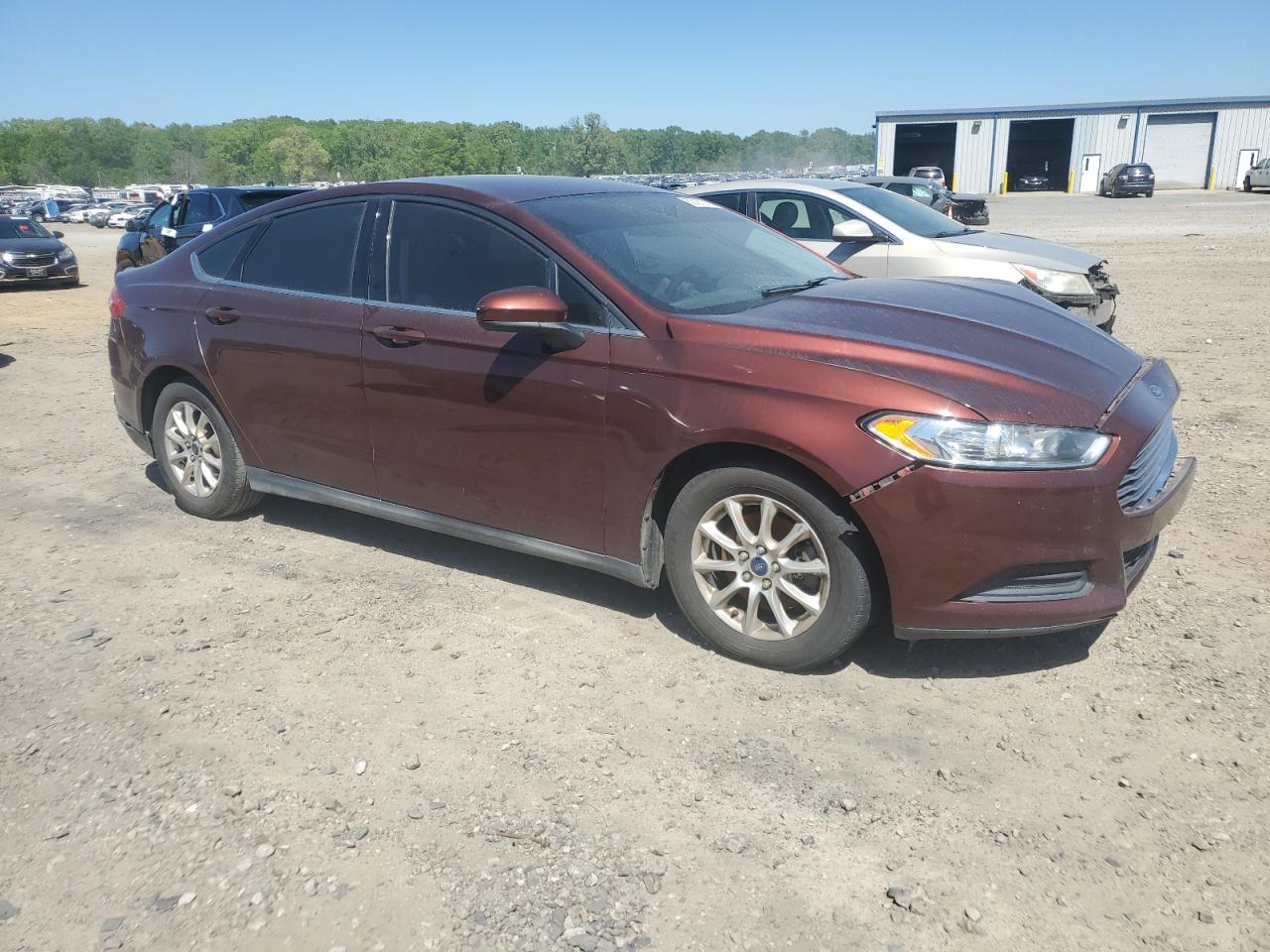 Ford Fusion S Image 4