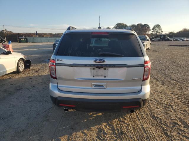 Ford Explorer Xlt Image 6