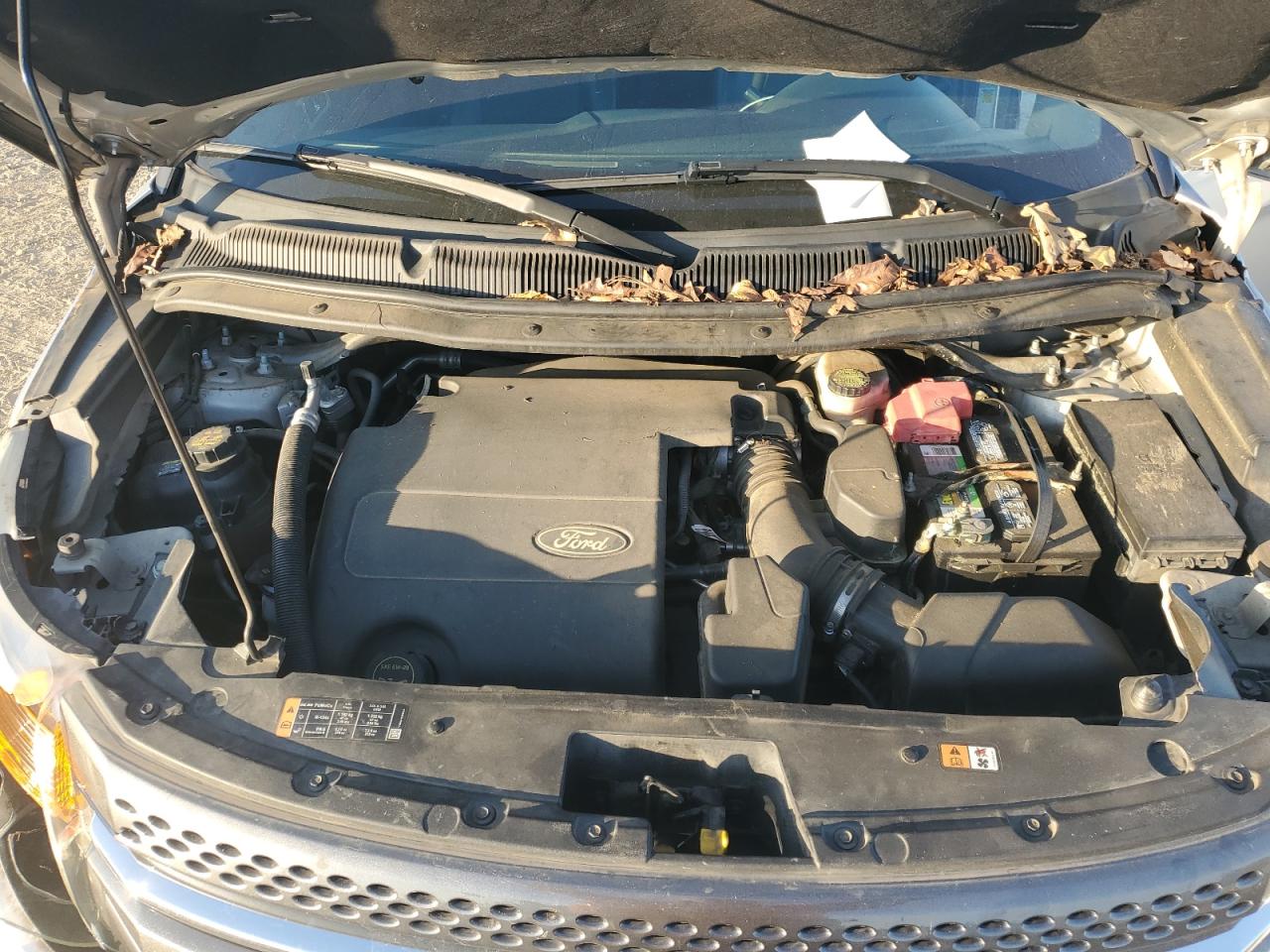 Ford Explorer Xlt Image 5