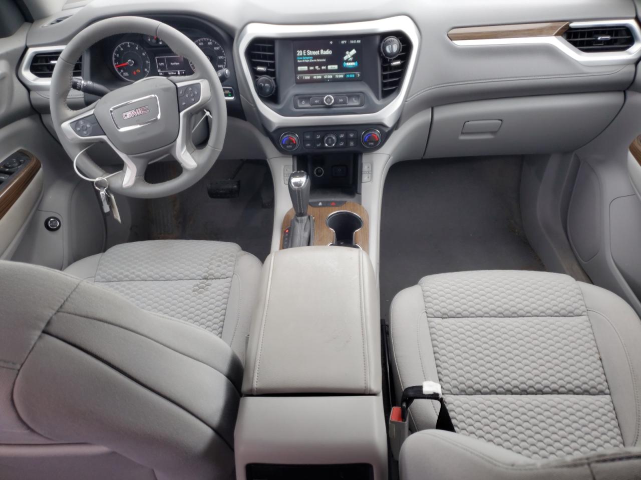 GMC Acadia Sle Image 10