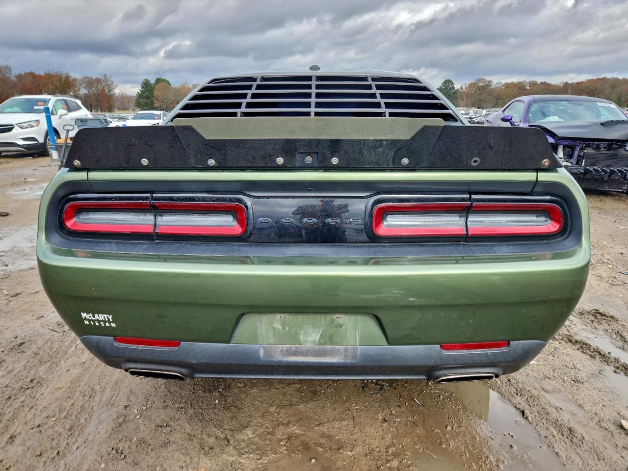 Dodge Challenger Sxt Image 2
