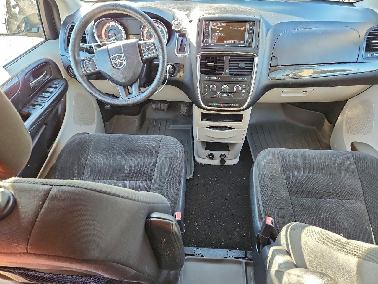 Dodge Caravan Se Image 3