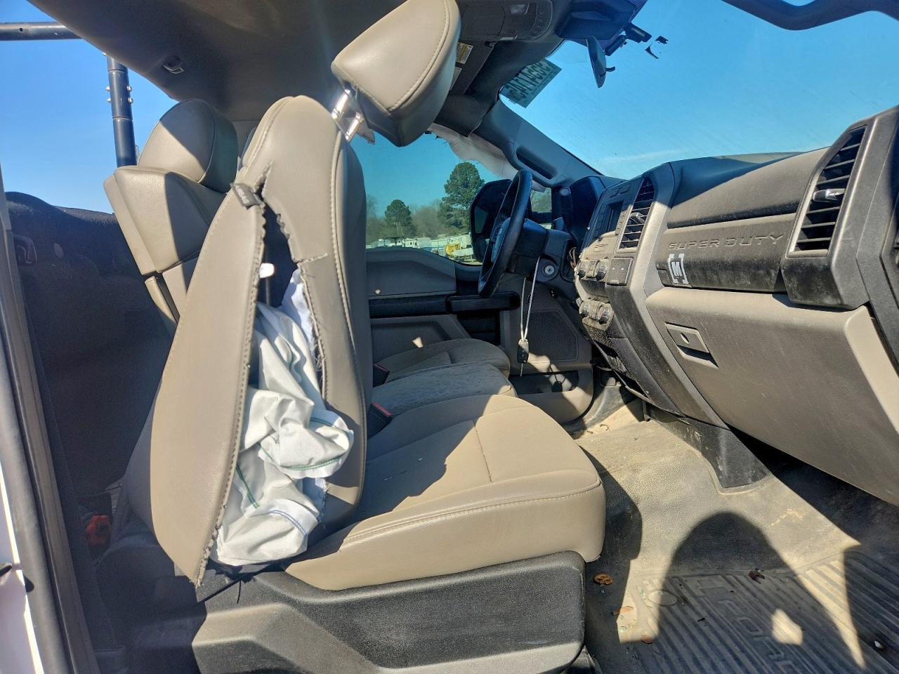 Ford F-250 Super Duty Image 7