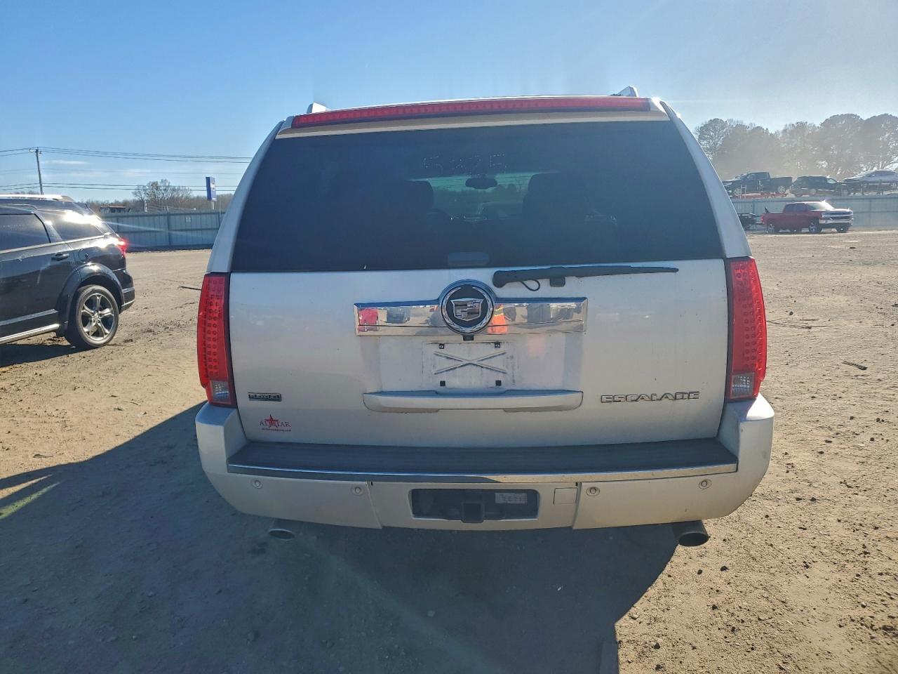 Cadillac Escalade Esv Premium Image 12