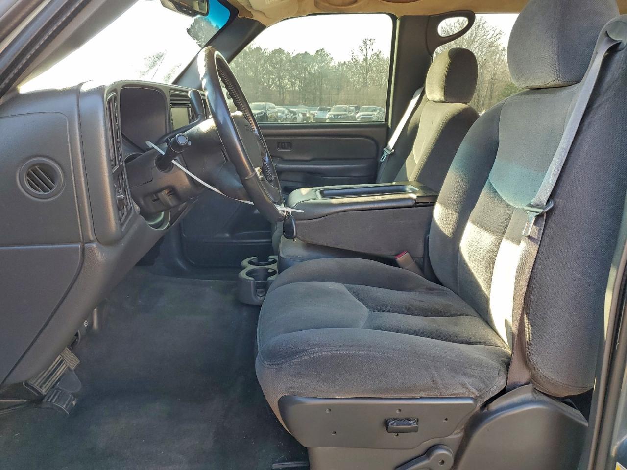 GMC Sierra K1500 Image 9