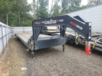  Salvage Lone Trailer