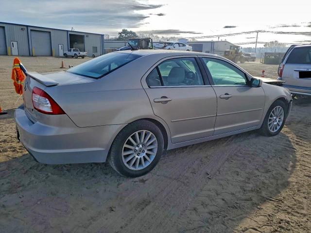 Mercury Milan Premier Image 12