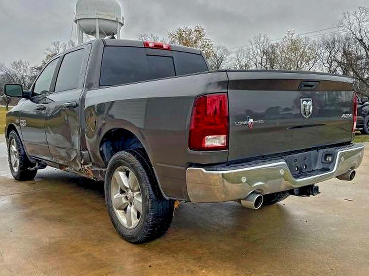 Ram 1500 Slt Image 5