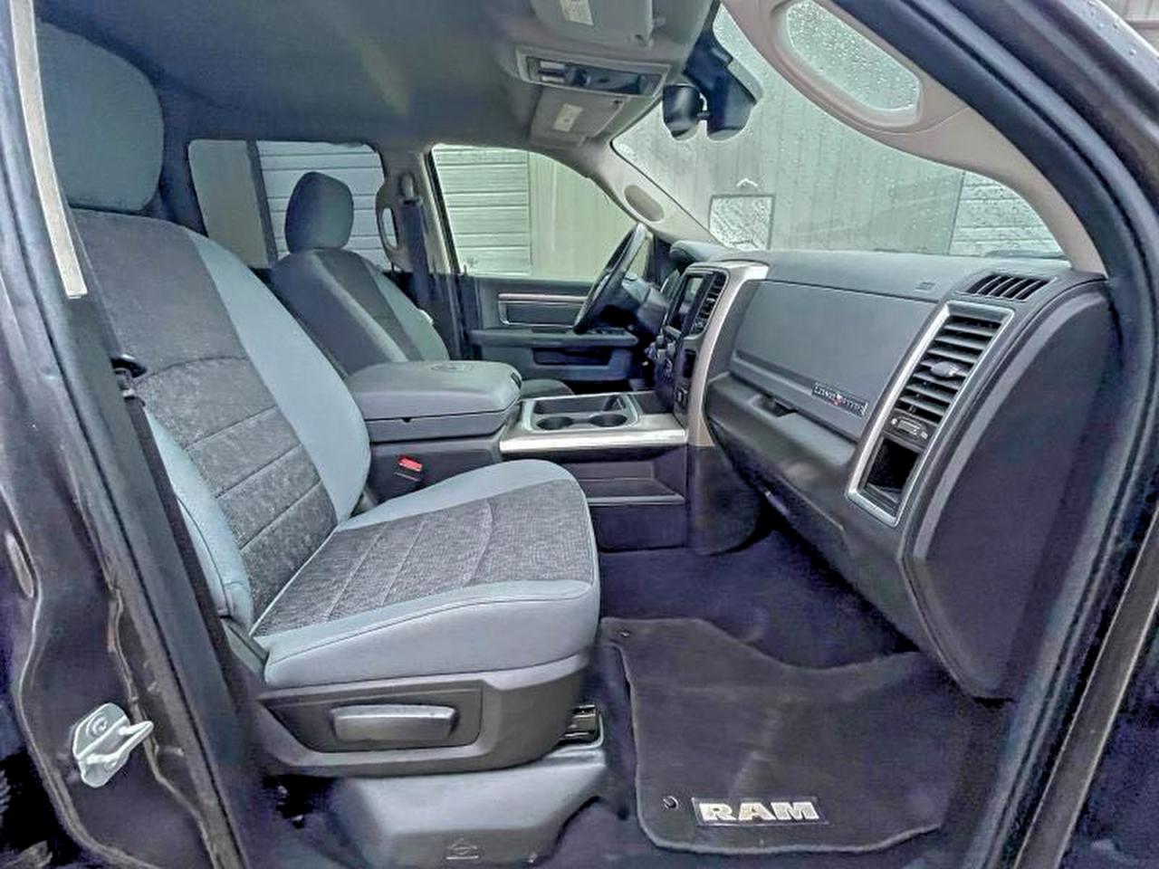 Ram 1500 Slt Image 6